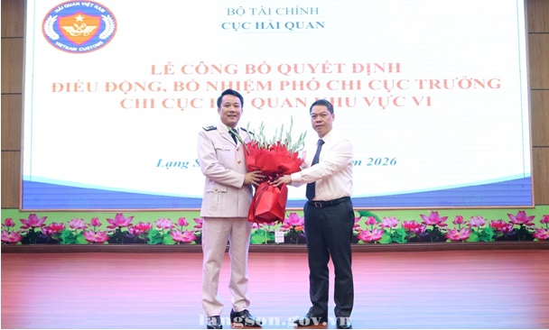 Công bố quyết định điều động, bổ nhiệm Phó Chi cục trưởng Chi cục Hải quan khu vực VI
