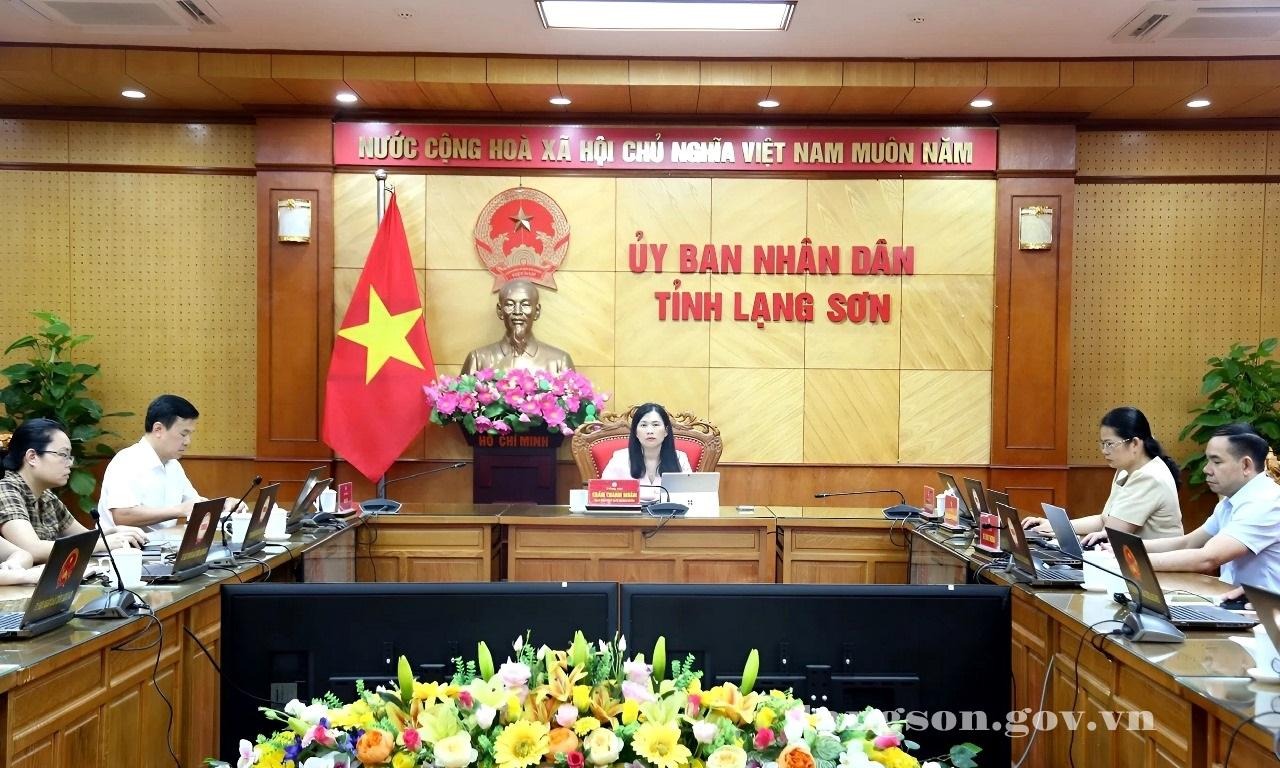 Họp trực tuyến thảo luận Đề án hoàn thiện bộ máy quản lý nhà nước về an toàn thực phẩm theo hướng thống nhất một đầu mối từ trung ương đến địa phương