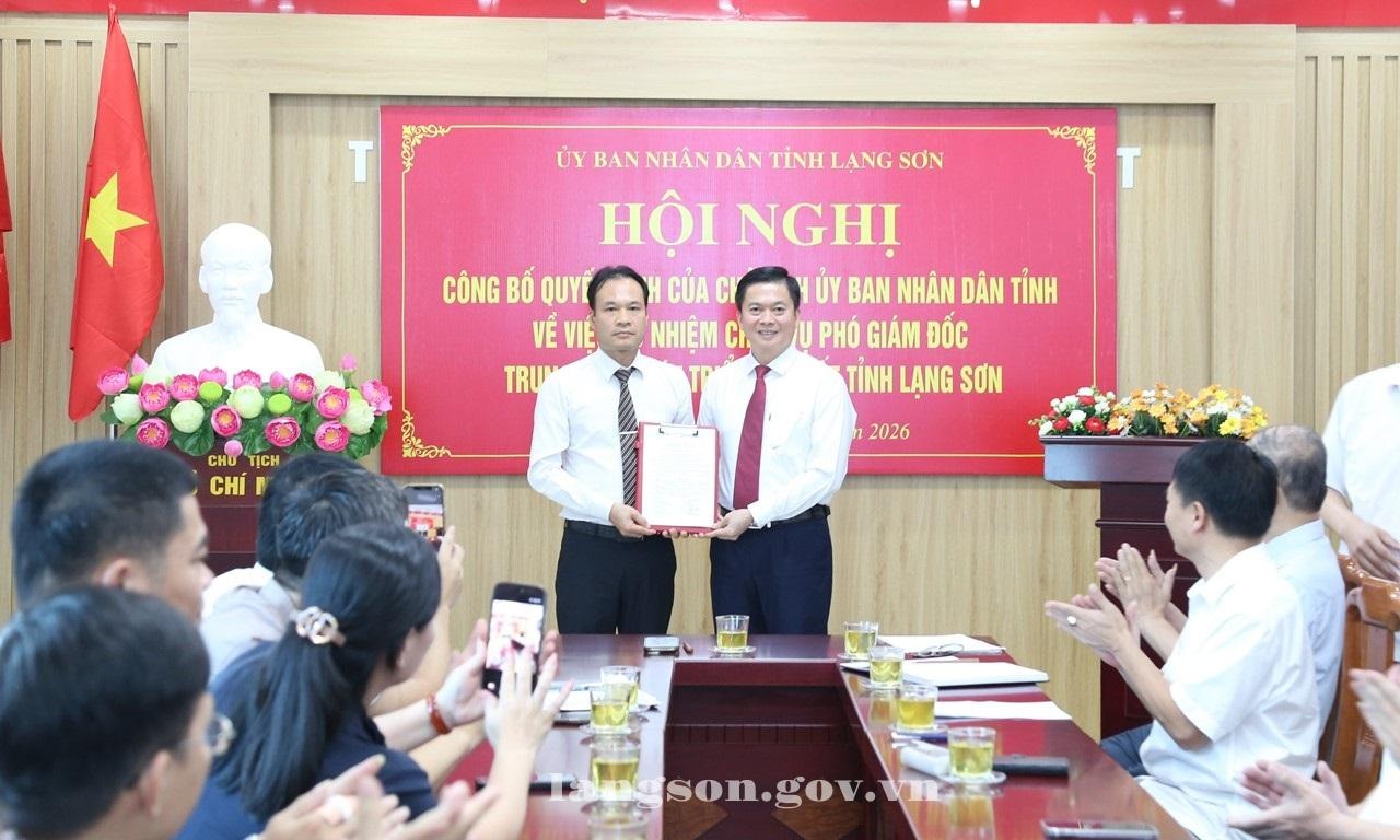 Công bố Quyết định bổ nhiệm chức vụ Phó Giám đốc Trung tâm Phát triển quỹ đất tỉnh