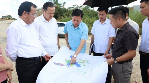 Lãnh đạo UBND tỉnh kiểm tra tình hình thực hiện Dự án Khu đô thị mới Mai Pha, Dự án đường Lý Thái Tổ kéo dài và khu dân cư, tái định cư thành phố Lạng Sơn