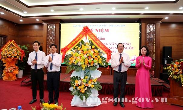 Văn phòng UBND tỉnh kỷ niệm 80 năm Ngày truyền thống văn phòng các cơ quan hành chính nhà nước