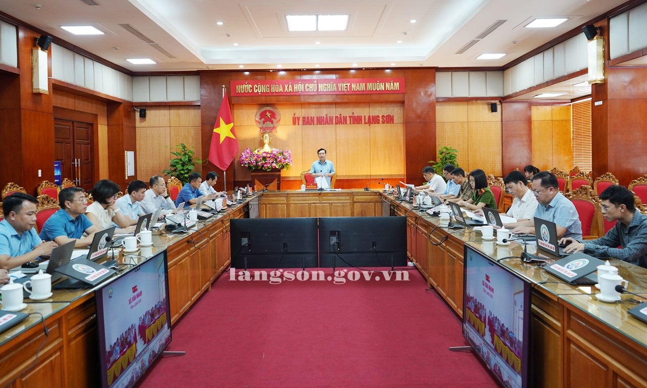 Hội nghị triển khai Kế hoạch số 154/KH-UBND của UBND tỉnh về tăng cường công tác đo đạc, lập bản đồ địa chính, lập hồ sơ địa chính và hoàn thành cơ sở dữ liệu quốc gia về đất đai trên địa bàn tỉnh