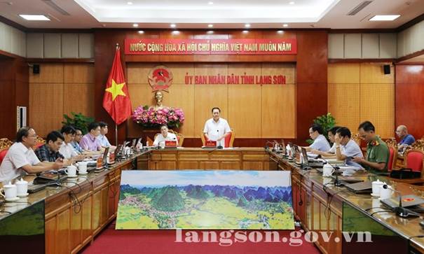 Họp đánh giá kết quả thực hiện giải quyết, tháo gỡ khó khăn, vướng mắc, xử lý đối với các dự án đầu tư trên địa bàn tỉnh