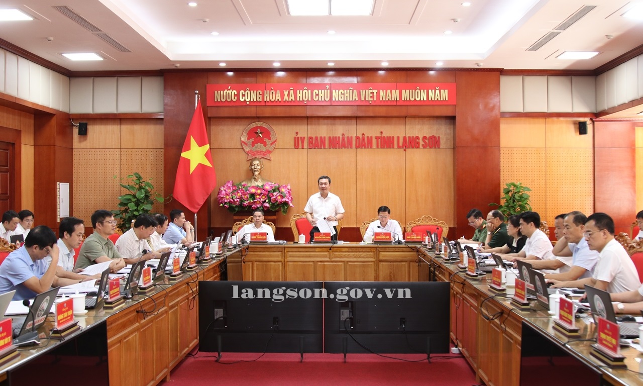 Họp UBND tỉnh thường kỳ tháng 5 năm 2026